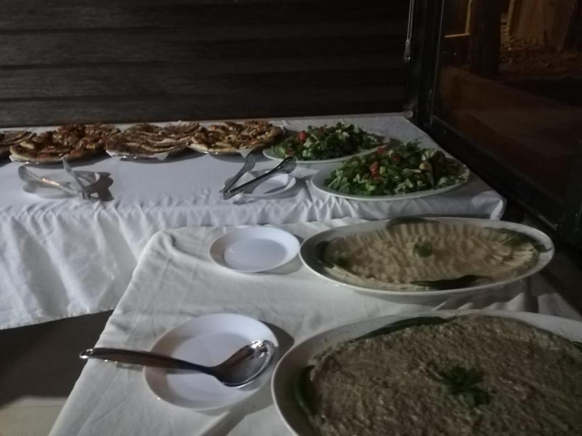 Madaba Camp Resort Esterno foto