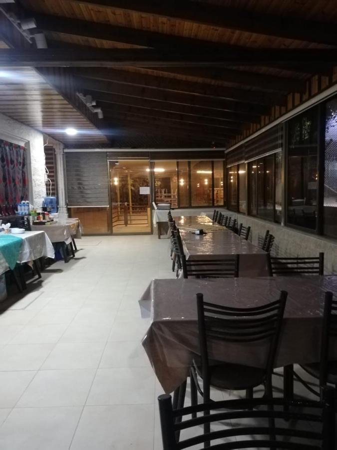 Madaba Camp Resort Esterno foto