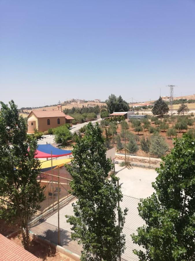 Madaba Camp Resort Esterno foto